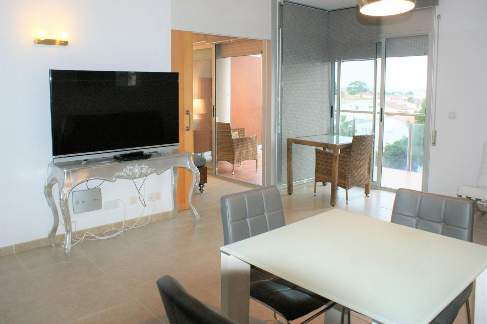 Apartamento en Roses con vistas al canal y piscina Exterior foto